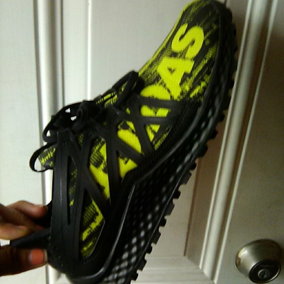 adidas Other - Adidas Vigor Bounce